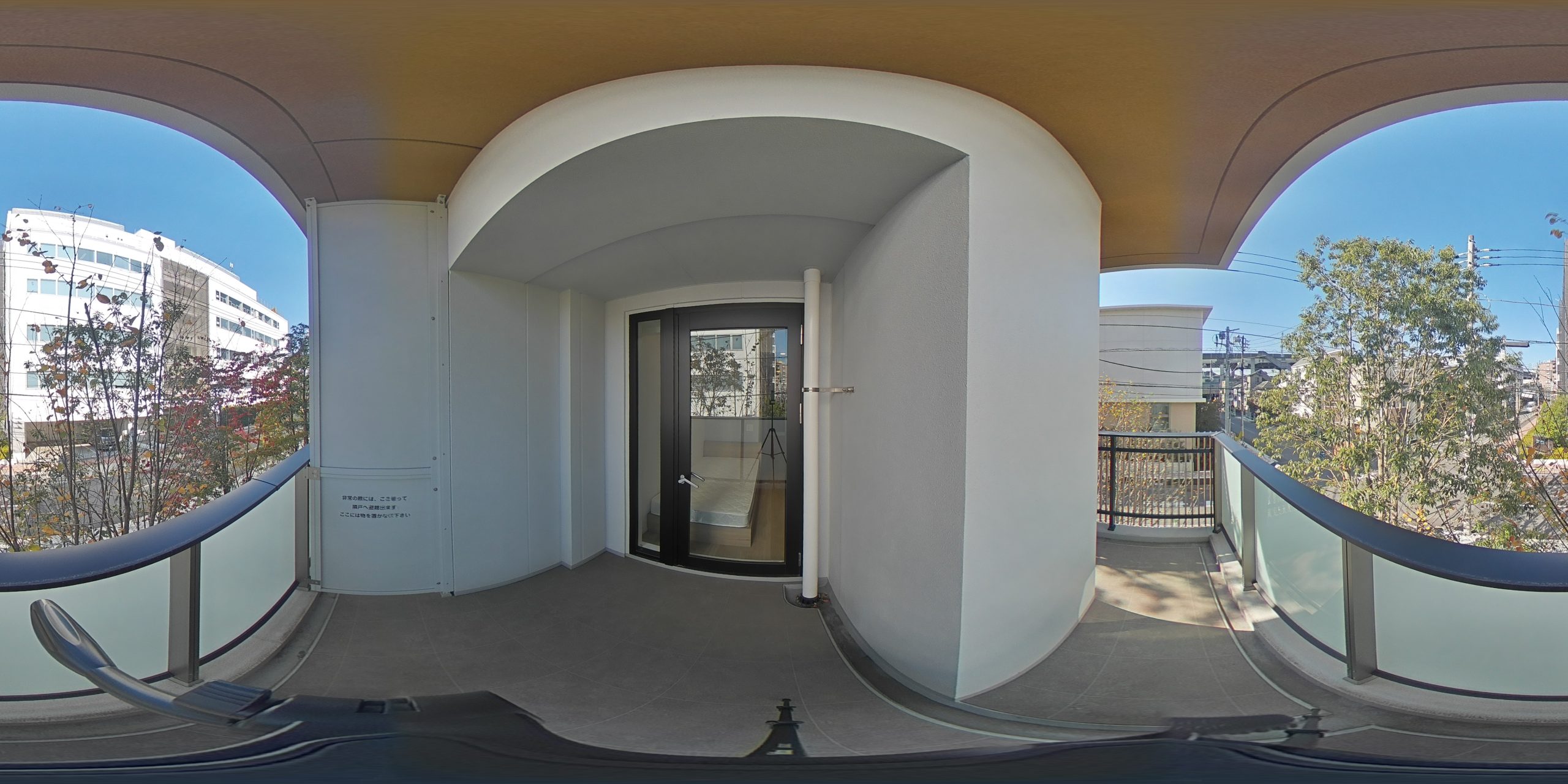 R0010205